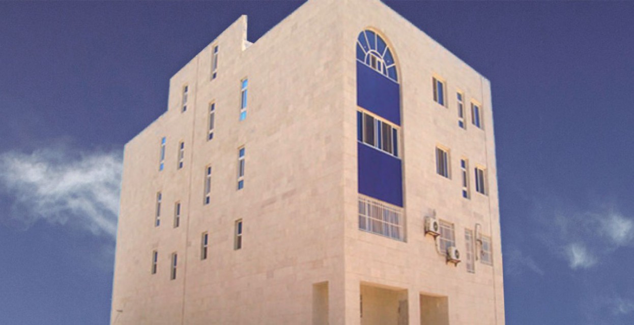 مبنى بنك التضامن 